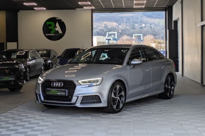 AUDI A3 BERLINE 35 TDI 150cv S tronic 7 Sport / Caméra de recul / Drive Select / GPS / Bluetooth