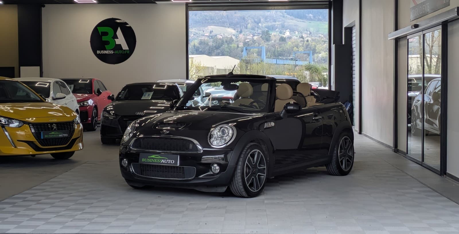 MINI CABRIOLET R57 1.6i 184cv Cooper S Pack Hot Spice + / Harman Kardon / Sièges Chauffants / GPS