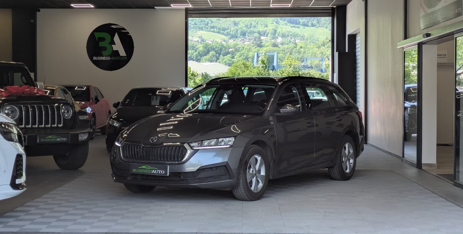 SKODA OCTAVIA COMBI 2.0 TDI 150ch DSG7 Ambition / GPS / CarPlay / Caméra de recul