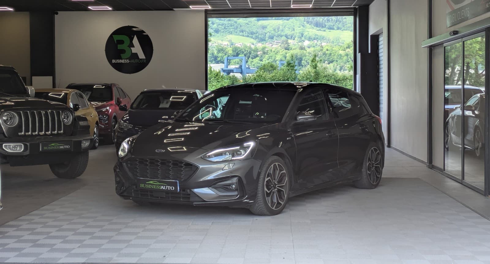 FORD FOCUS 1.0 EcoBoost 125cv S&S ST Line / GPS / Caméra de recul / Bluetooth