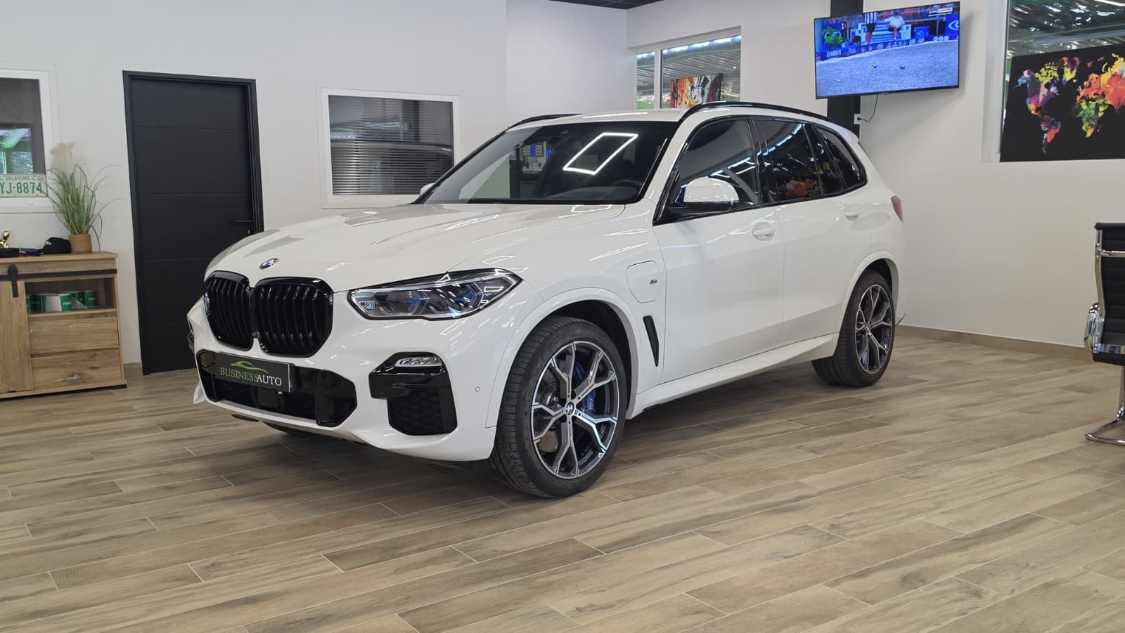 BMW X5 G05 xDrive 45e 394cv BVA8 M Sport / Affichage Tete Haute / Camera 360 / Volant Chauffant / Harman Kardon