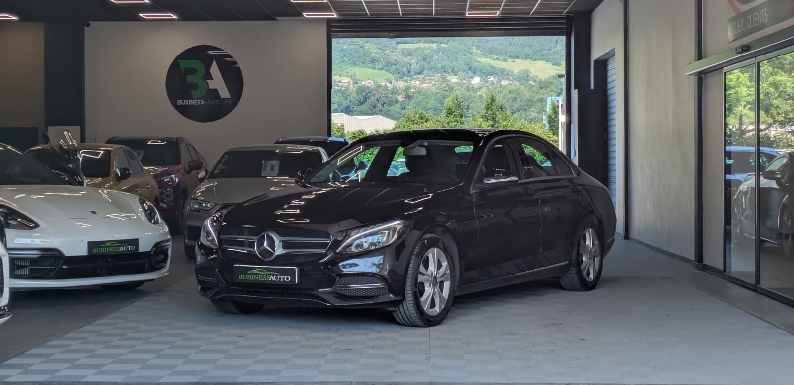 MERCEDES CLASSE C BUSINESS 200 BlueTEC Business 7G-Tronic A / GPS / Caméra de recul / Select Drive /Bluetooth