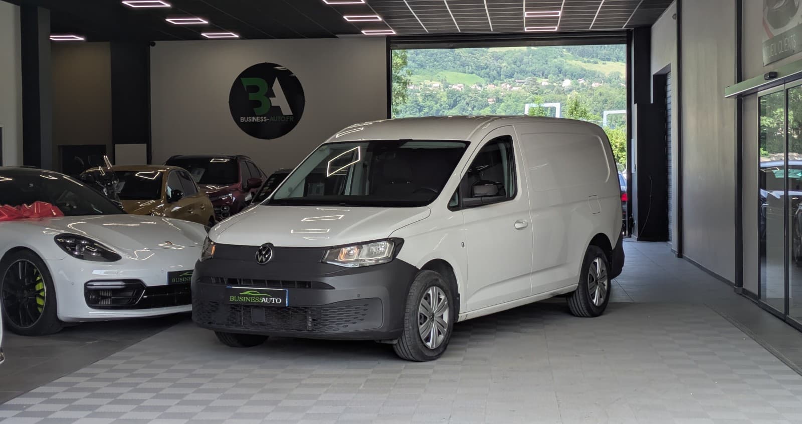 VOLKSWAGEN CADDY MAXI 2.0 TDI 122 DSG7 TVA