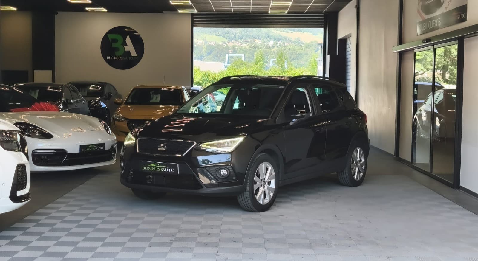 SEAT ARONA 1.0 TSI 95cv Start/Stop BVM5 Urban / CarPlay / GPS / Camera