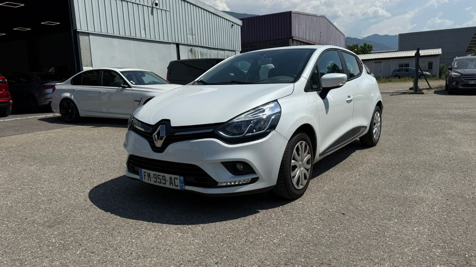RENAULT CLIO IV dCi 90 E6C Trend