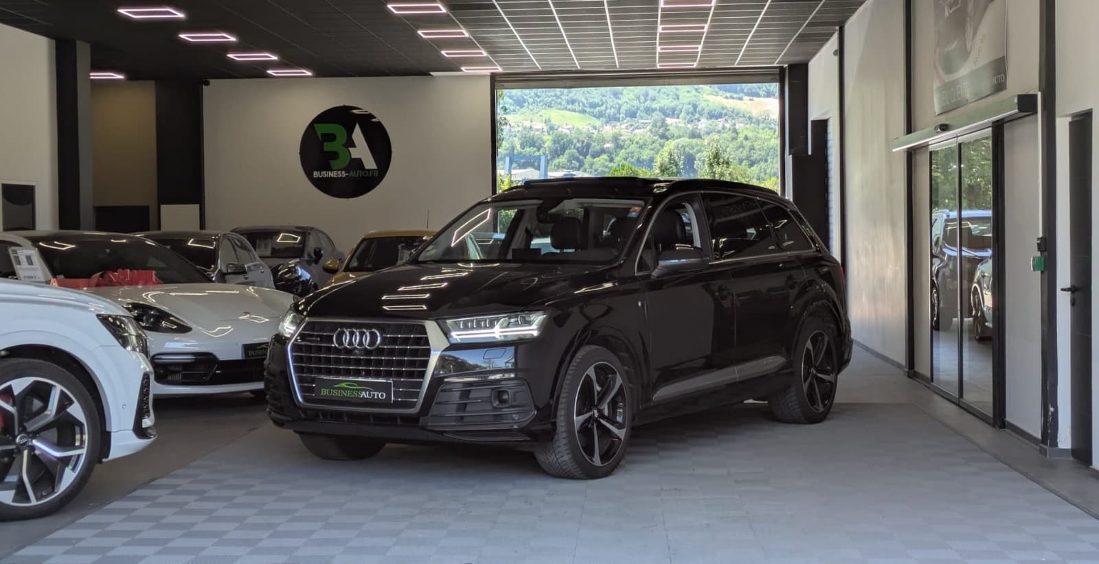 AUDI Q7 3.0 V6 TDI 272cv Tiptronic 8 Quattro / 7 Places / Toit Ouvrant / Camera / Sièges Chauffants