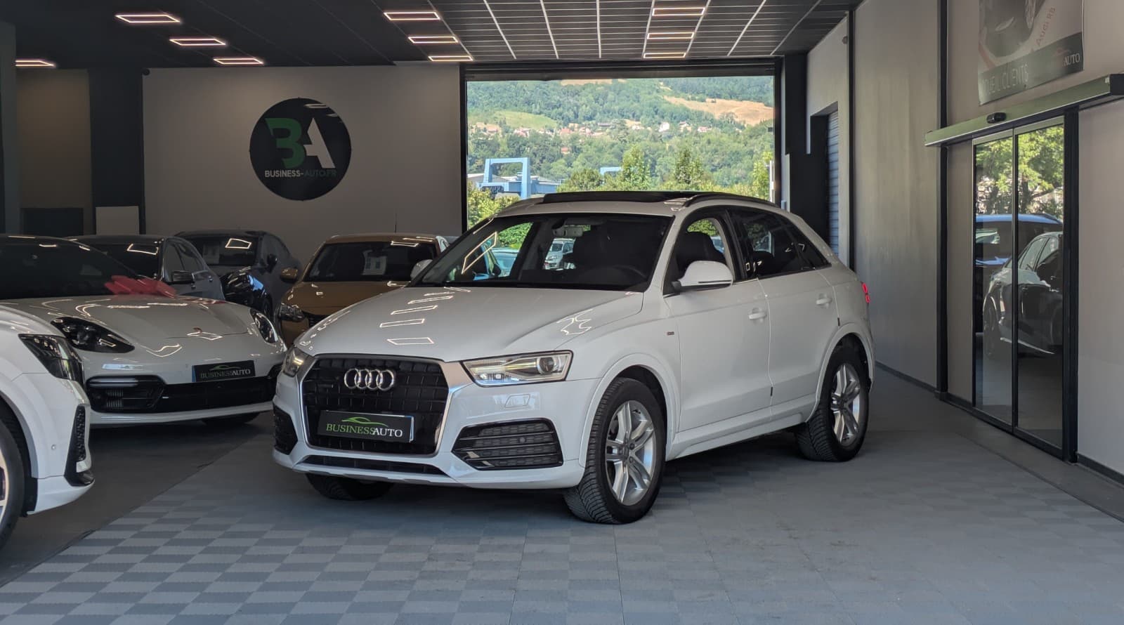 AUDI Q3 2.0 TDI 184cv S tronic 7 Quattro Ambition Luxe / Toit Ouvrant / Pack Sline / Drive Select
