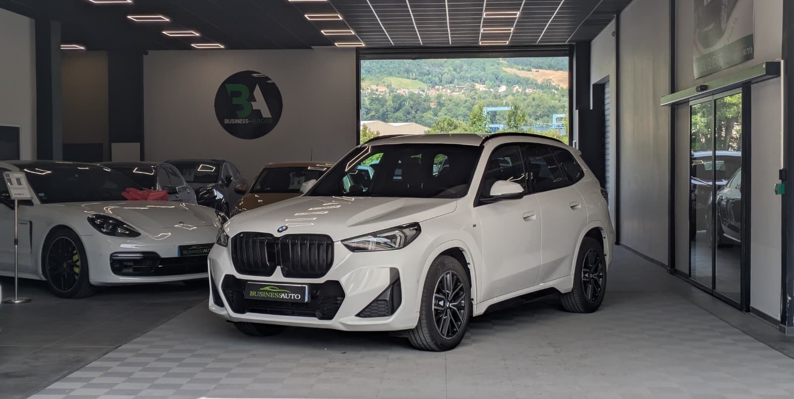 BMW X1 U11 sDrive 18d 150ch DKG7 M Sport / Camera / CarPlay / TVA