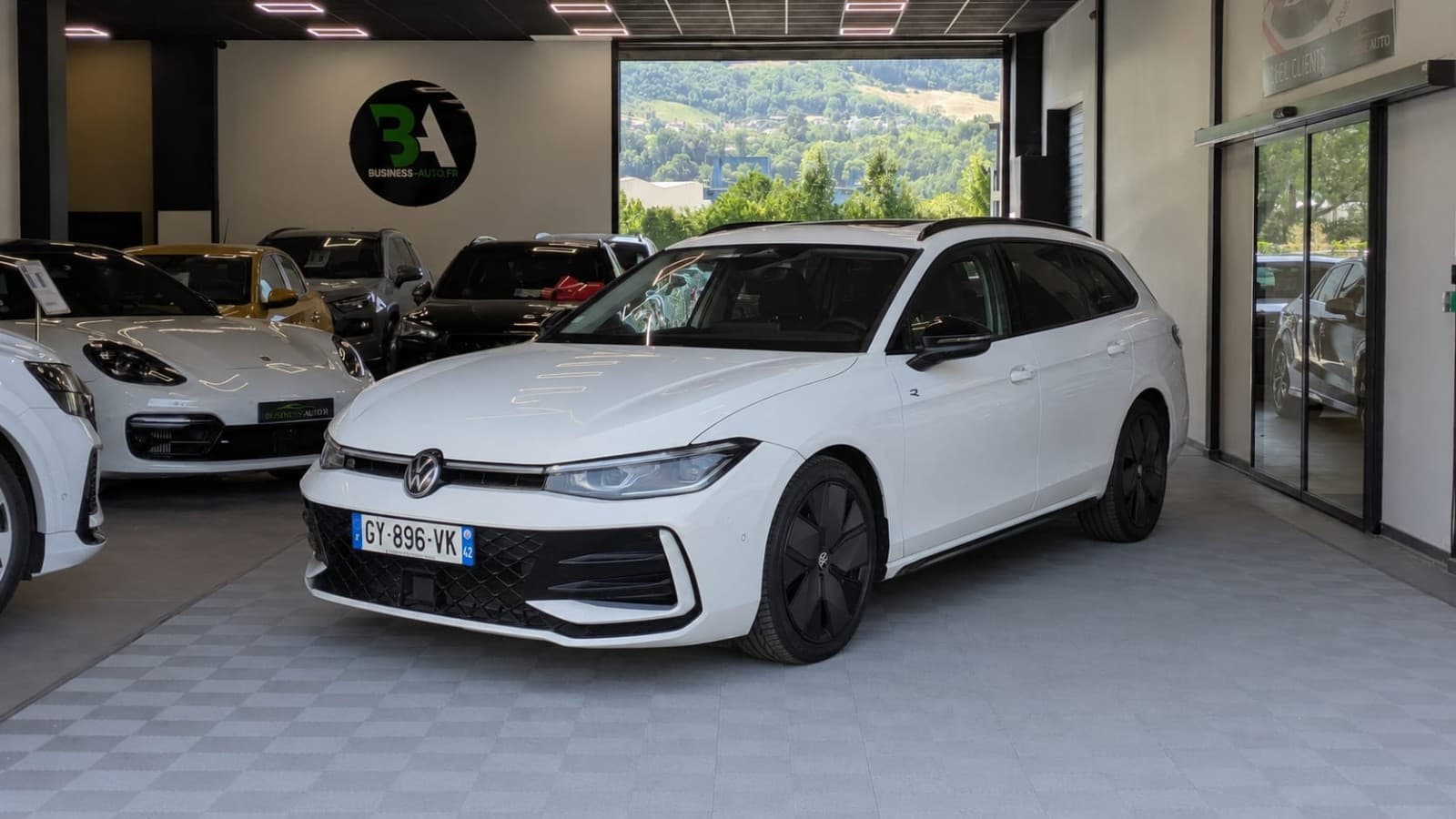 VOLKSWAGEN PASSAT SW 2.0 TDI EVO SCR 150 DSG7 R-Line