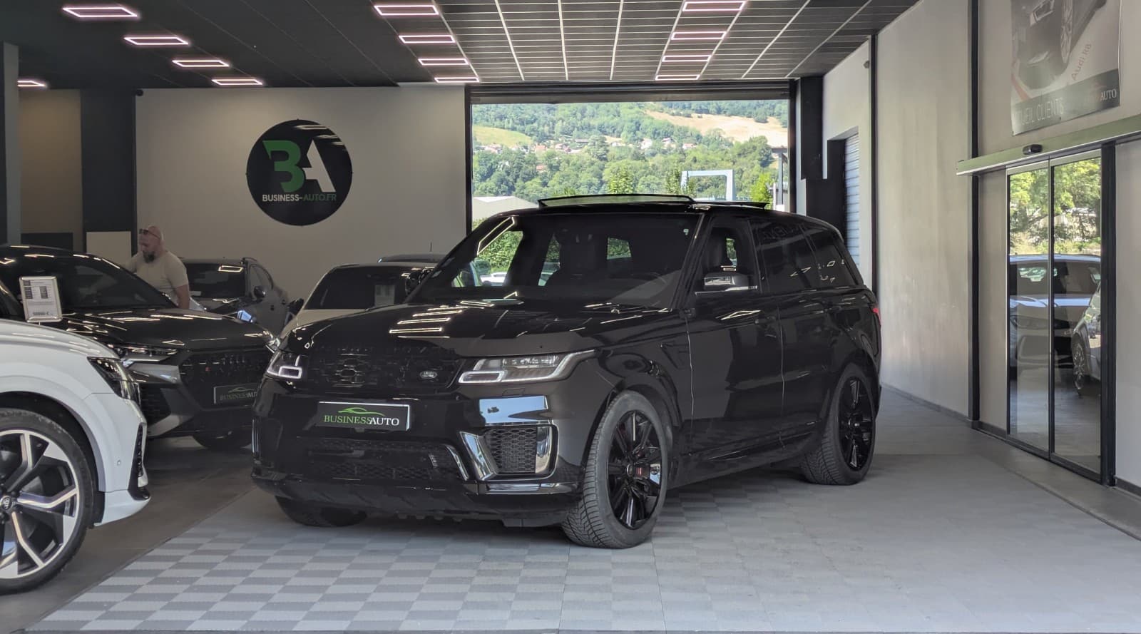 LAND ROVER RANGE ROVER SPORT P400e PHEV 404cv/ Meridian / Toit Ouvrant / Camera / Sièges et Volant Chauffant