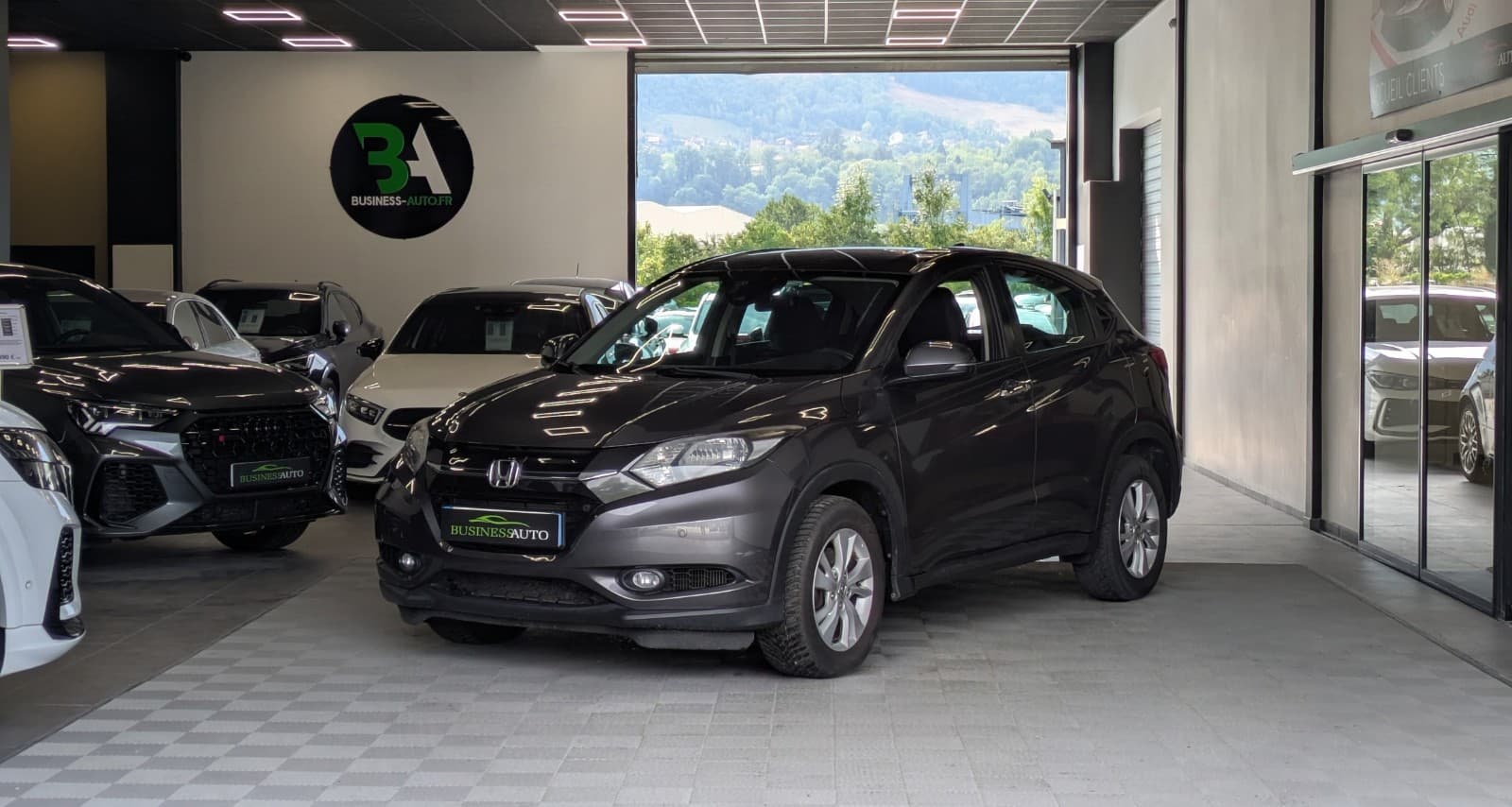 HONDA HR-V 1.6 i-DTEC 120cv Exclusive Navi / Sièges Chauffants / Ecran Tactile / Bluetooth