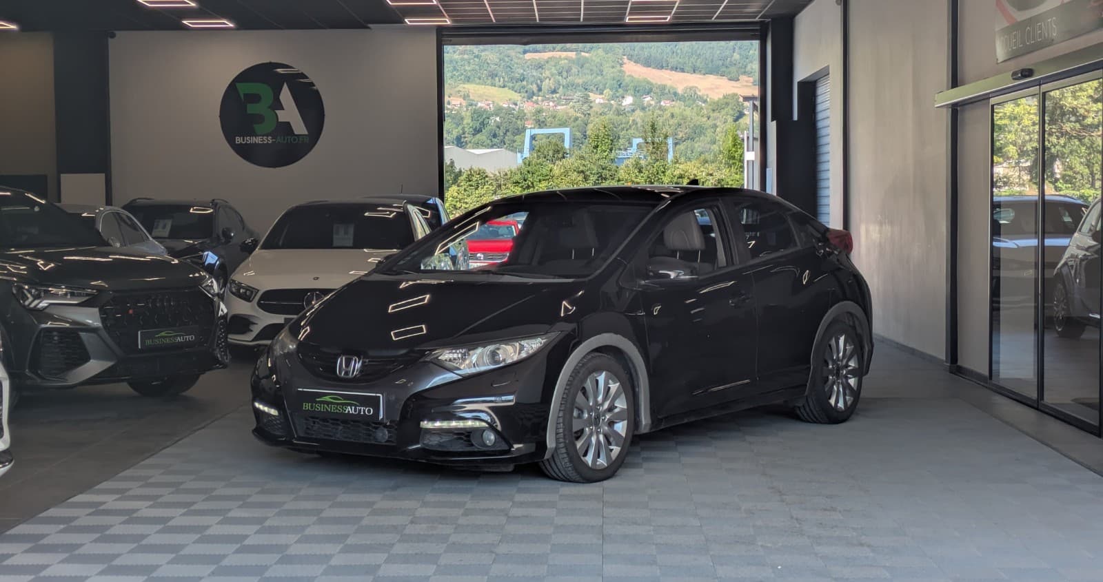 HONDA CIVIC 2.2 i-DTEC 150cv Exclusive Navi / GPS / Toit Panoramique / Sièges Chauffants