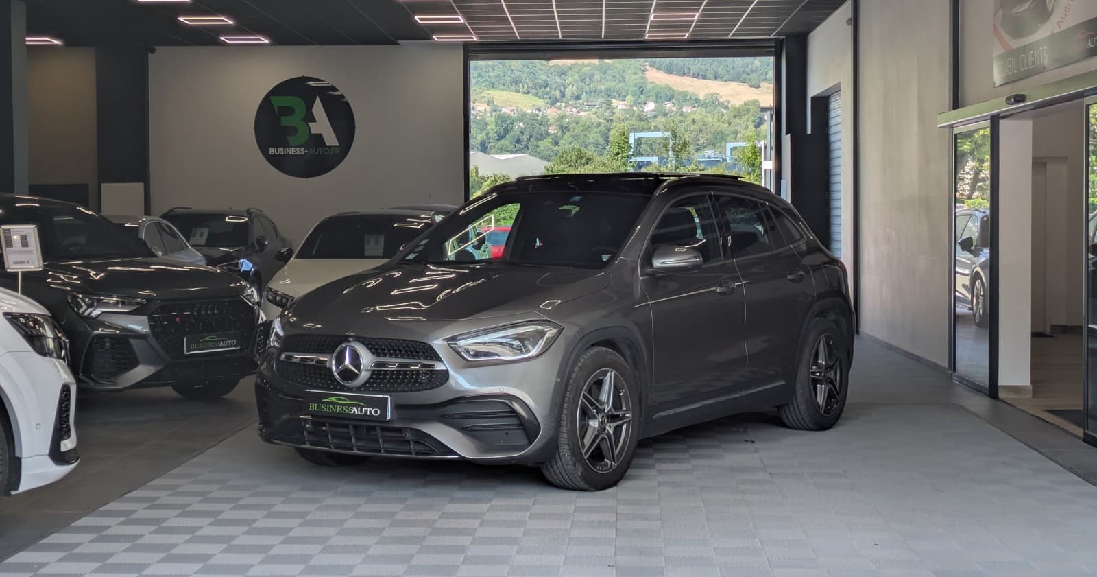 MERCEDES GLA 250 8G-DCT 4Matic AMG Line