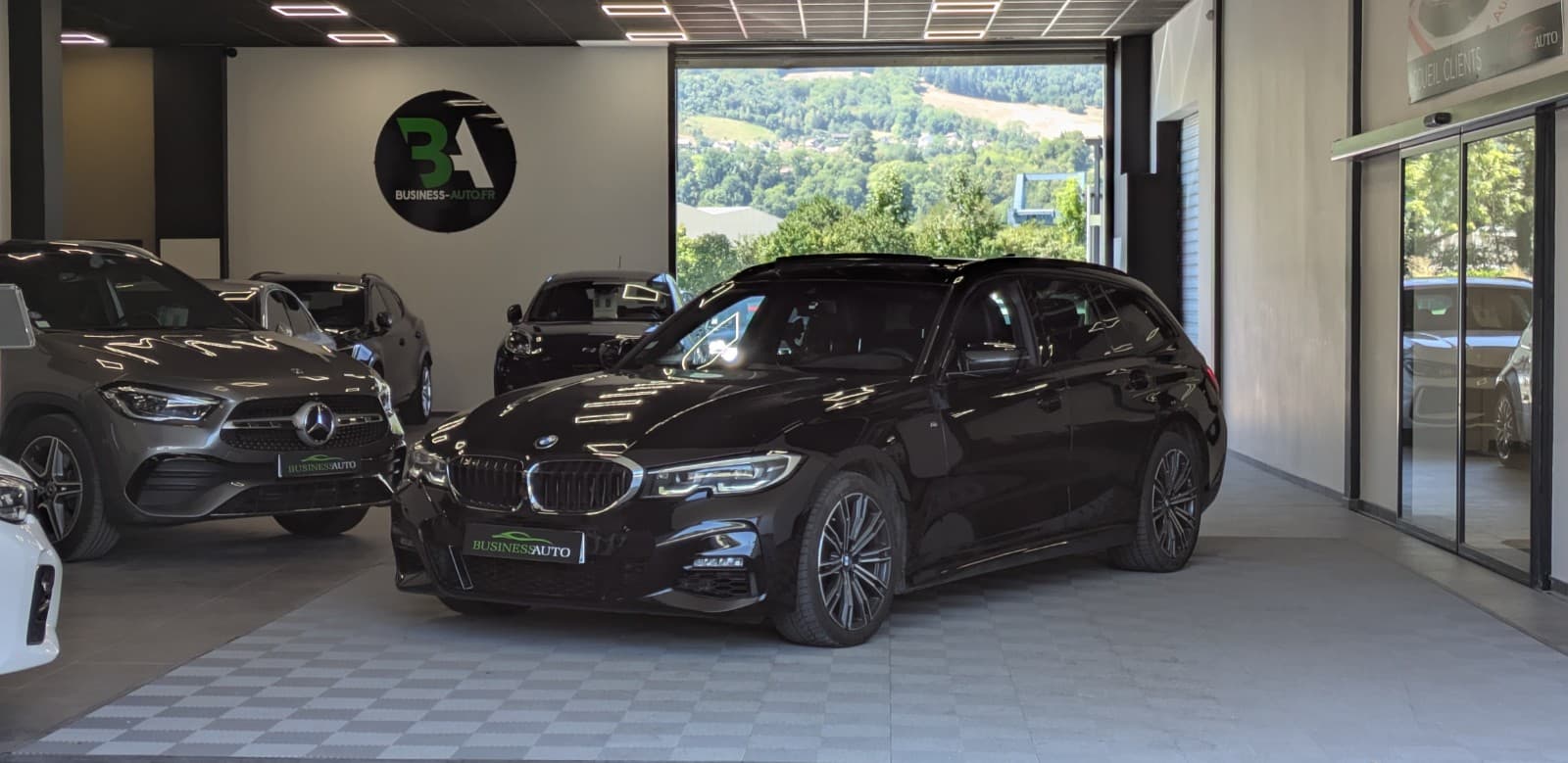 BMW SERIE 3 TOURING G21 320d xDrive 190cv BVA8 M Sport / Toit Ouvrant / Virtual Cockpit / CarPlay / Camera 360