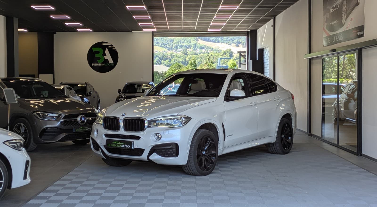 BMW X6 F16 xDrive 30d 258cv M Sport / Toit ouvrant / Camera 360 / Sièges Chauffants / Harman Kardon