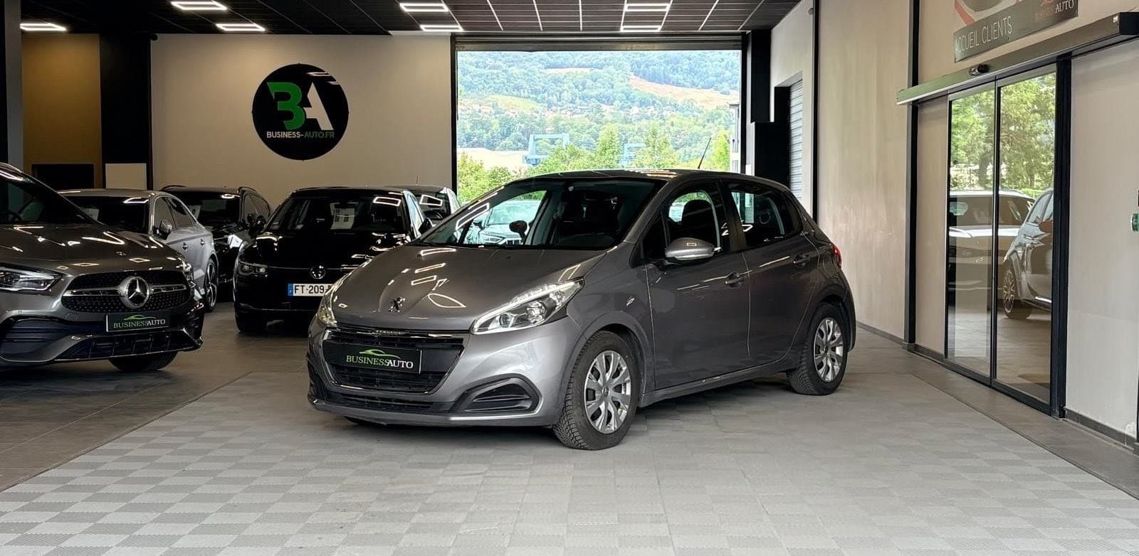 PEUGEOT 208 BlueHDi 100 S&S BVM6 Active