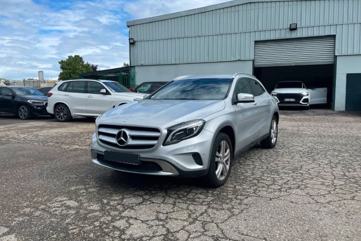 MERCEDES CLASSE GLA 200 d 4-Matic Sensation 7-G DCT A