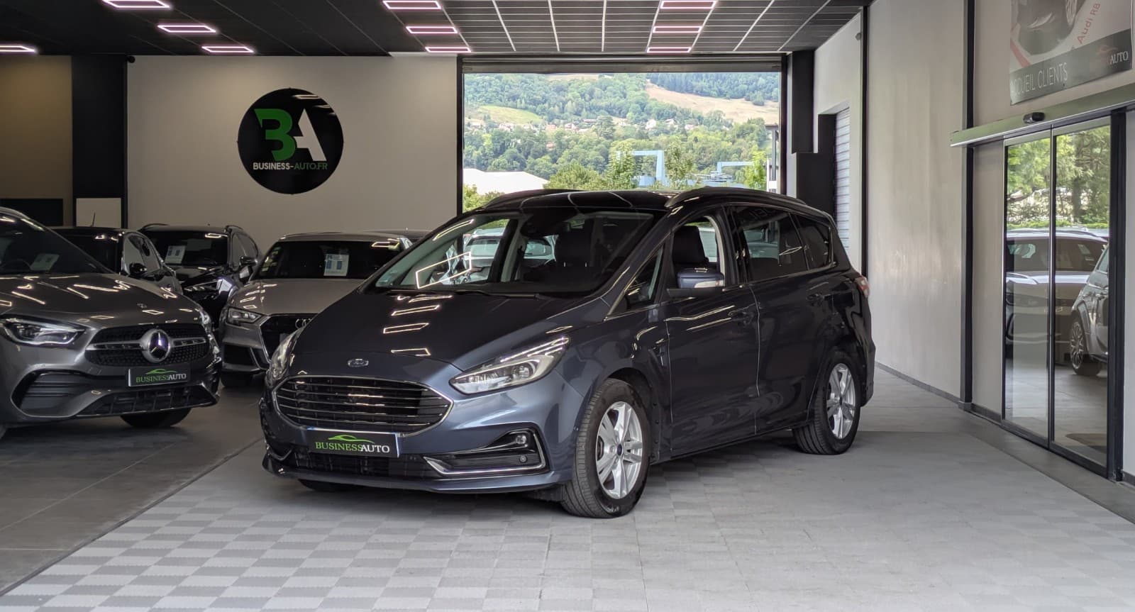 FORD S-MAX 2.0 EcoBlue 190 S&S BVA8 Titanium