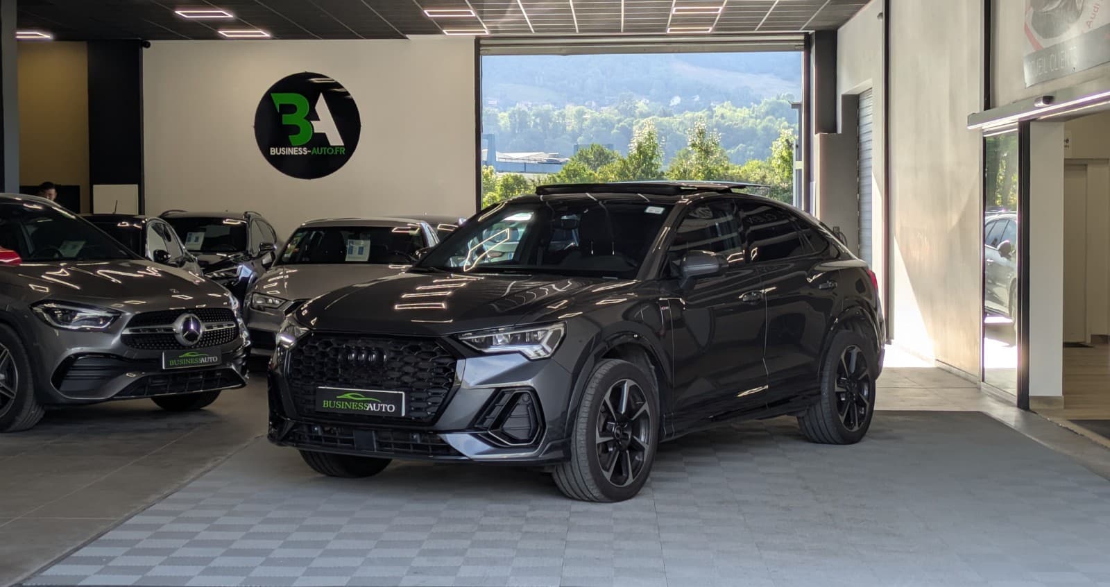 AUDI Q3 SPORTBACK 45 TFSIe 245cv S line Toit Ouvrant / Sièges Sport / TVA