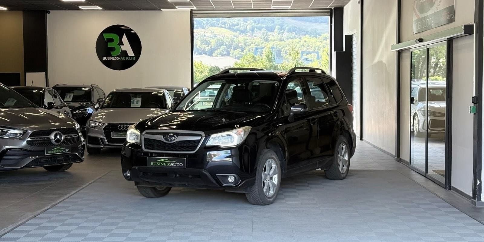 SUBARU FORESTER 2.0 150cv Premium LP Lineartronic BVA / 4x4 / GPS / Camera / Toit Ouvrant