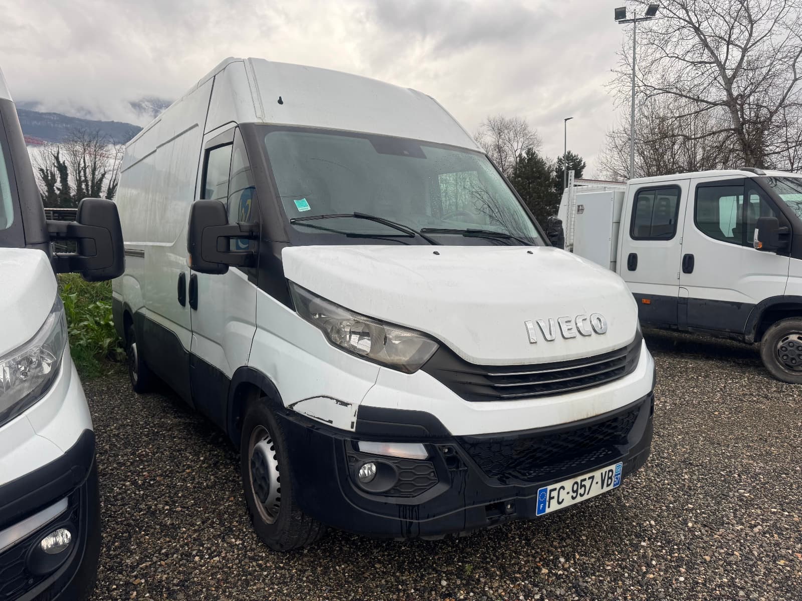 IVECO DAILY FOURGON GN 35 C 14 V11 H2 QUAD-LEAF BVM6
