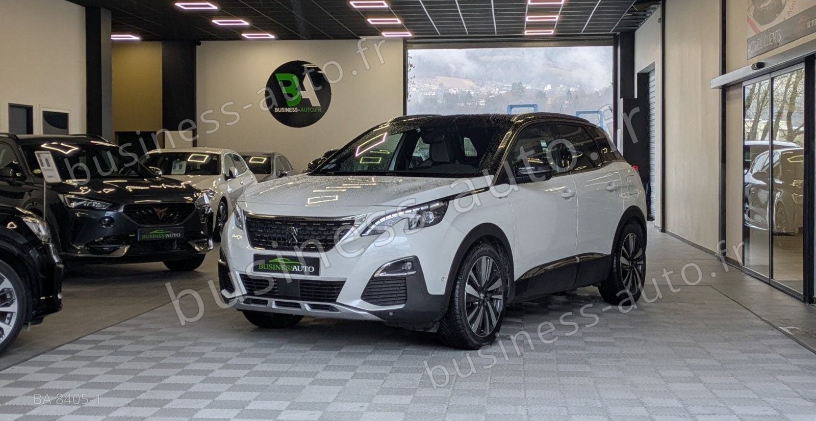 PEUGEOT 3008 Hybrid4 300cv e-EAT8 GT / GPS / Caméra de recul / CarPlay