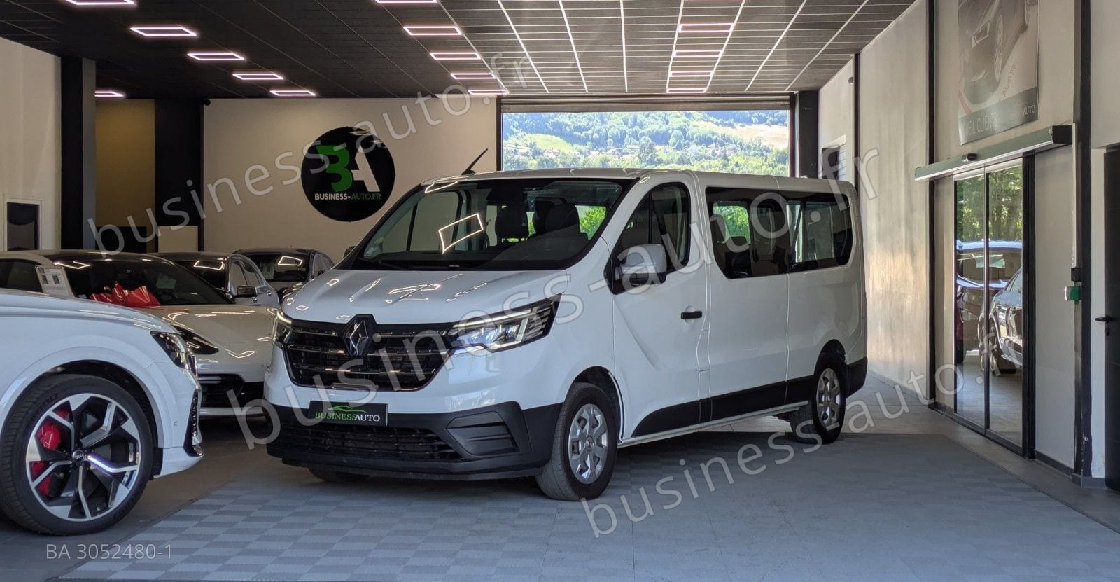 RENAULT TRAFIC L2 dCi 150cv Energy S&S Zen / 9 Places / T.V.A Récuperable