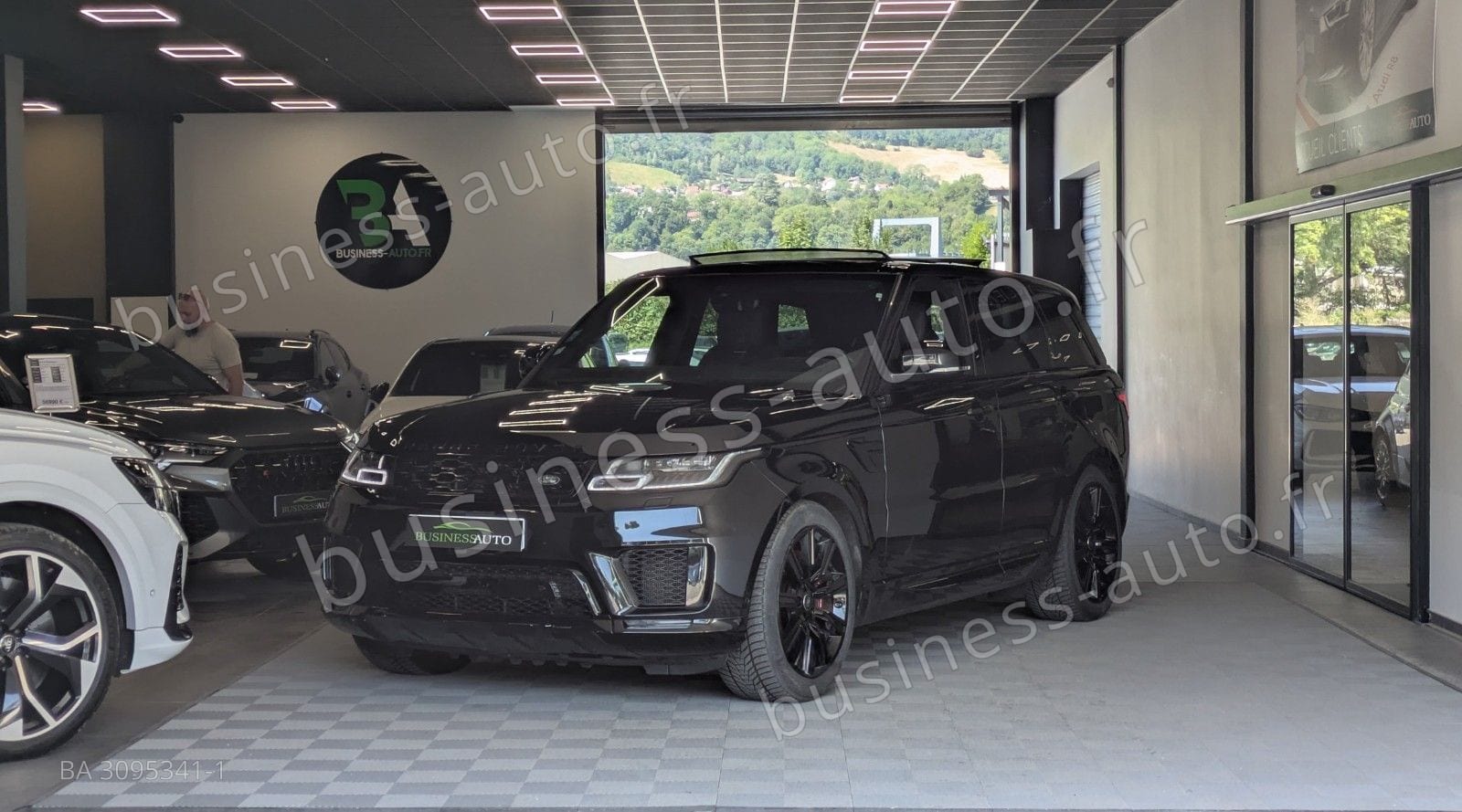 LAND ROVER RANGE ROVER SPORT P400e PHEV 404cv/ Meridian / Toit Ouvrant / Camera / Sièges et Volant Chauffant